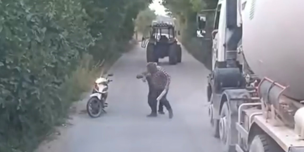 Bursa'da yol kavgası kamera ile kaydedildi