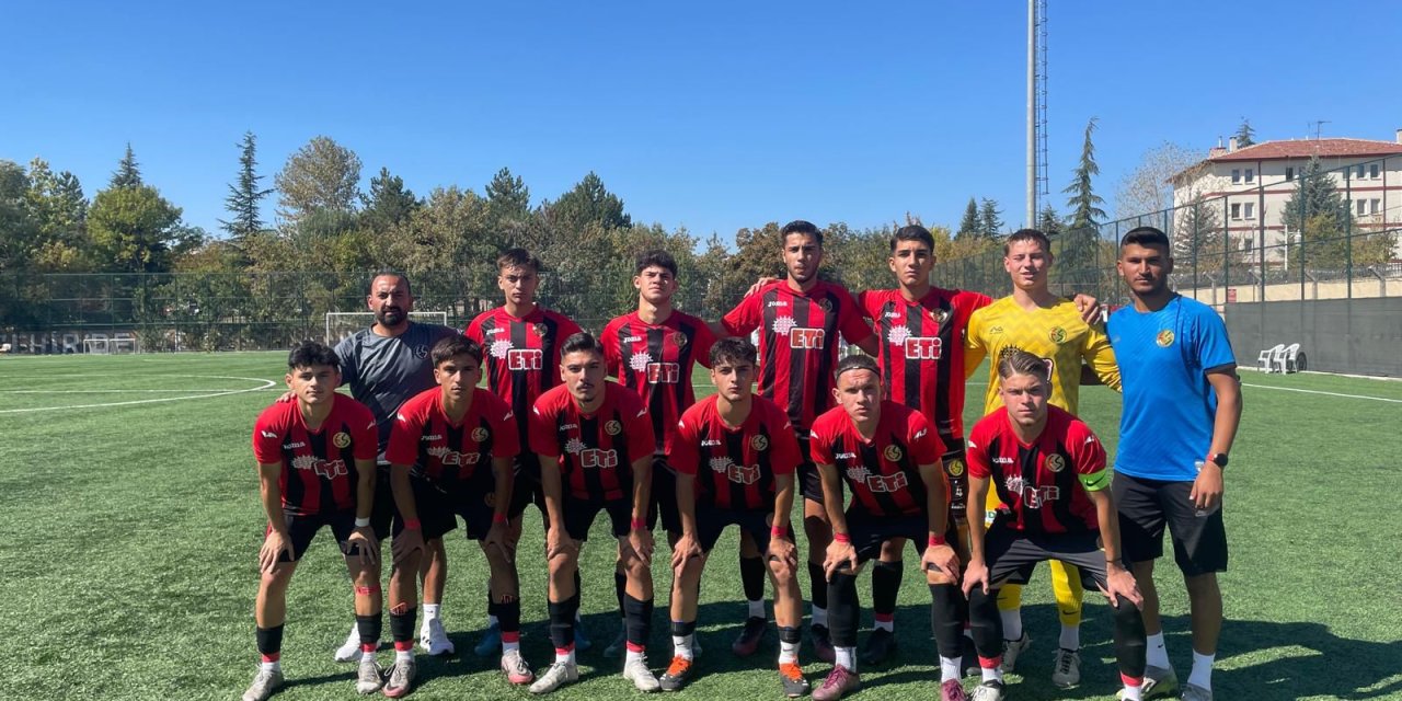 Eskişehirspor gençlerinde çifte mutluluk