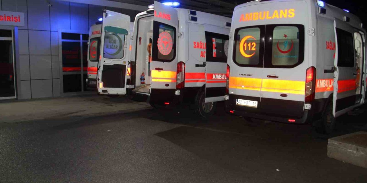 Hüyük’te ağaçtan düşen kişi yaralandı