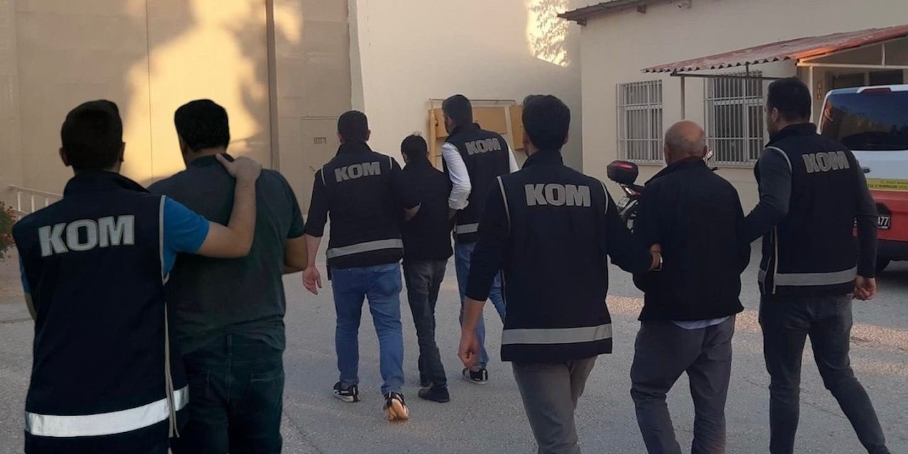 Eş zamanlı operasyonlarda 3 dolandırıcı yakalandı