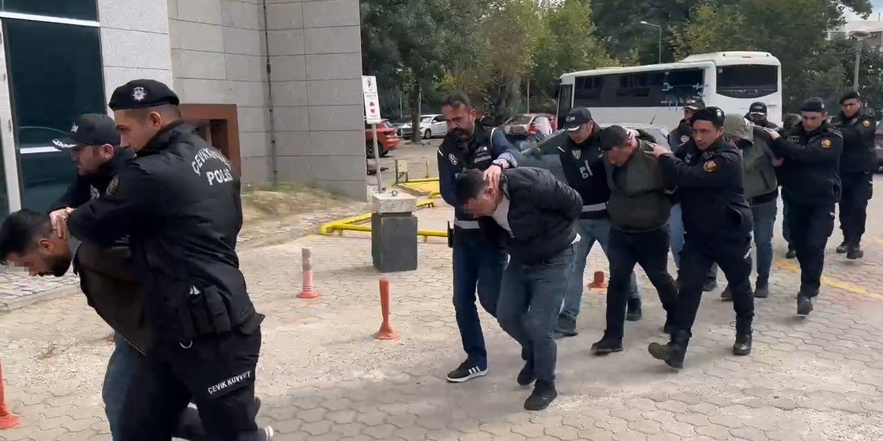 23 kişiyi mağdur eden çete çökertildi