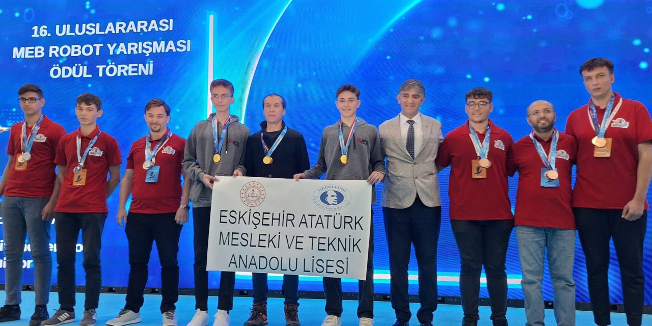 Eskişehir'e dünya birinciğini getirdiler