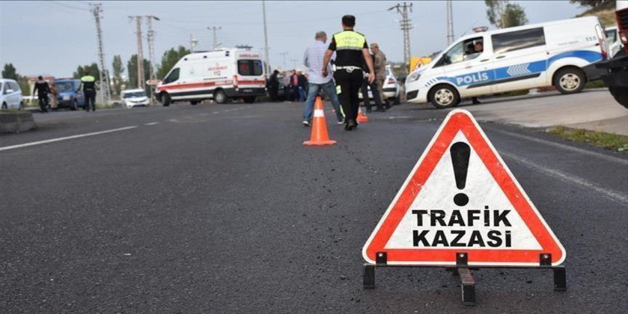 Ankara - Eskişehir yolunda yolcu otobüsü kaza yaptı: 5 yaralı