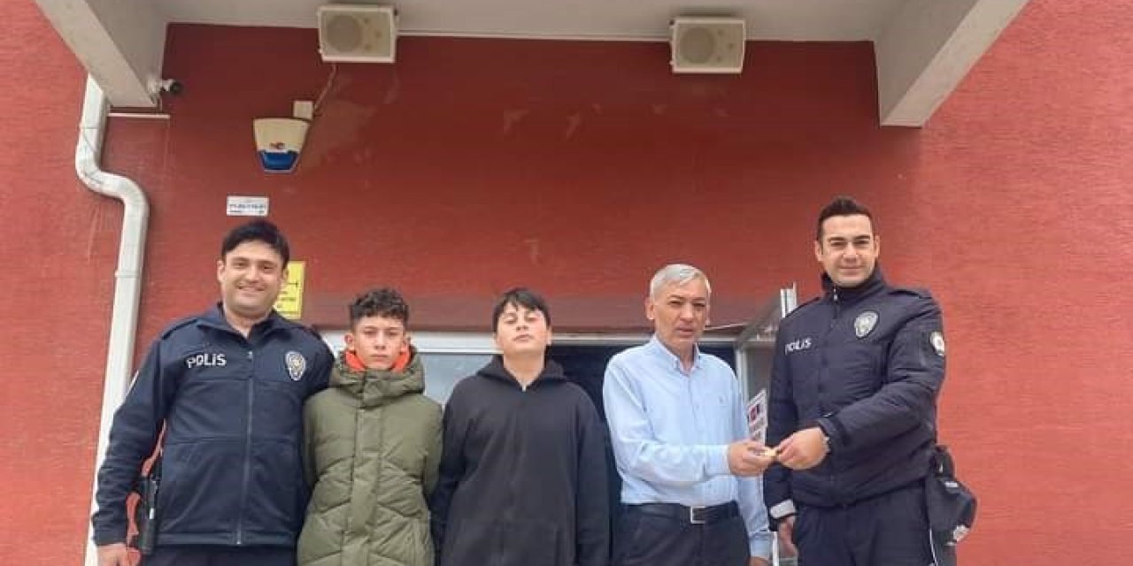Öğrencilerden gülümseten hareket