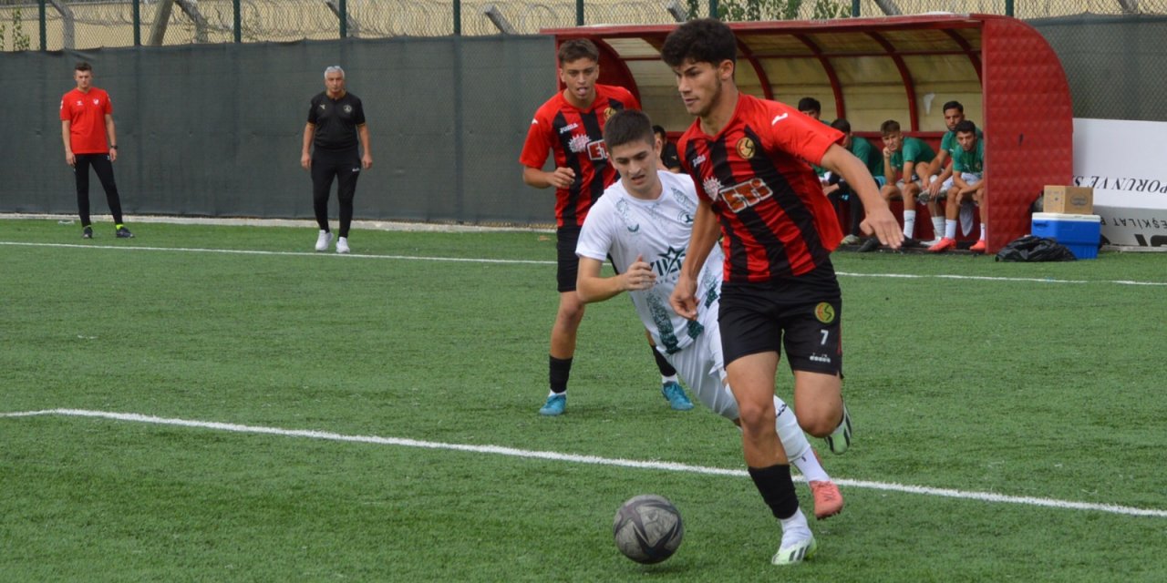 Eskişehirspor U19 ve U17 takımları önemli maçlara çıkıyor