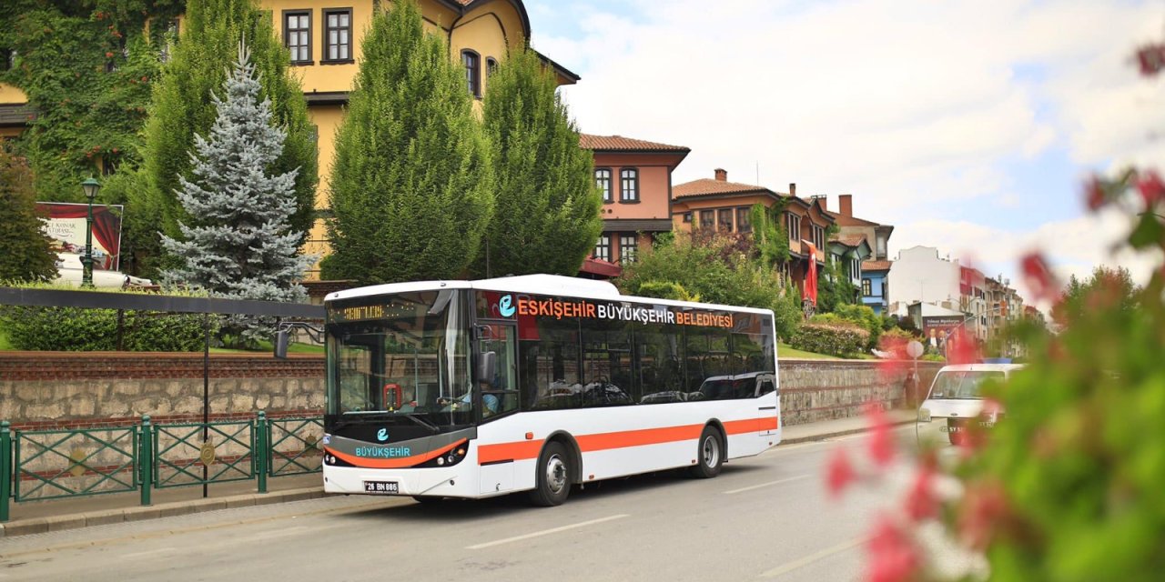 Büyükşehir Belediyesi'nden toplu taşımaya 29 Ekim ayarı