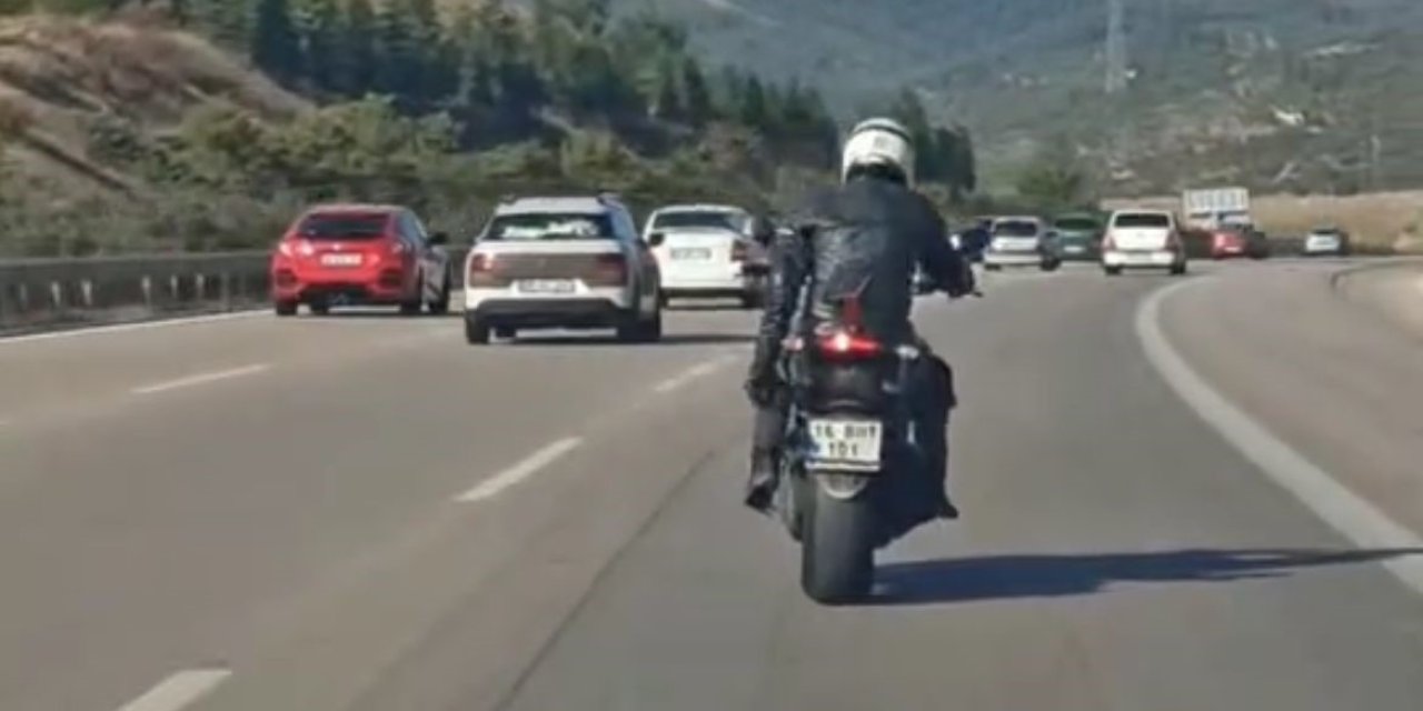 Bursa'da motosiklet sürücüsü ölümüne sollama yaptı