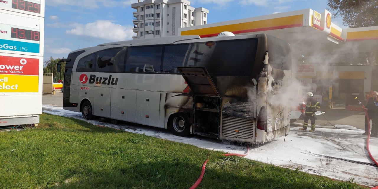 Eskişehir'den yola çıkan otobüste yangın çıktı!