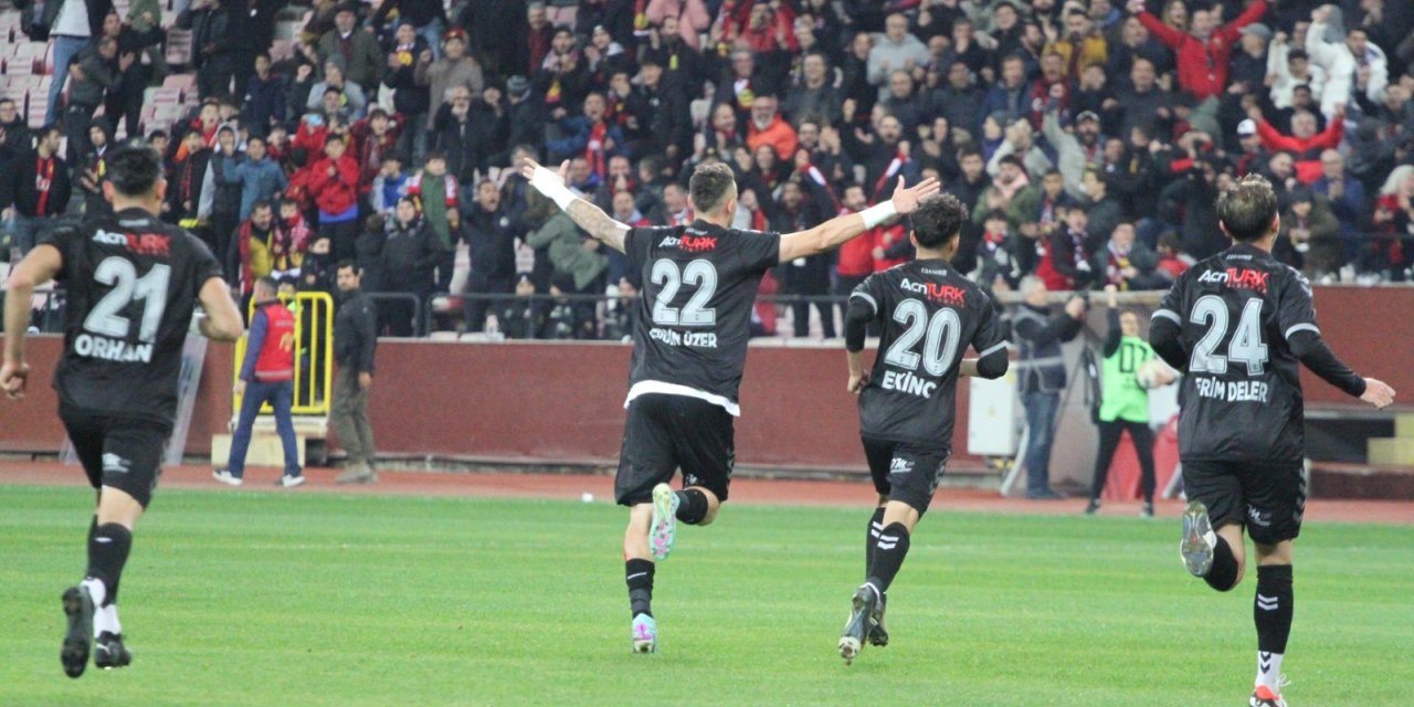 Eskişehirspor esti geçti! (4-1)