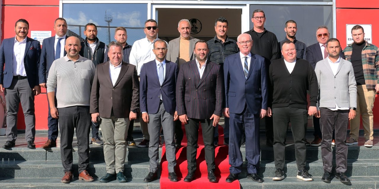Başkan Kurt'tan Es-Es'e ziyaret