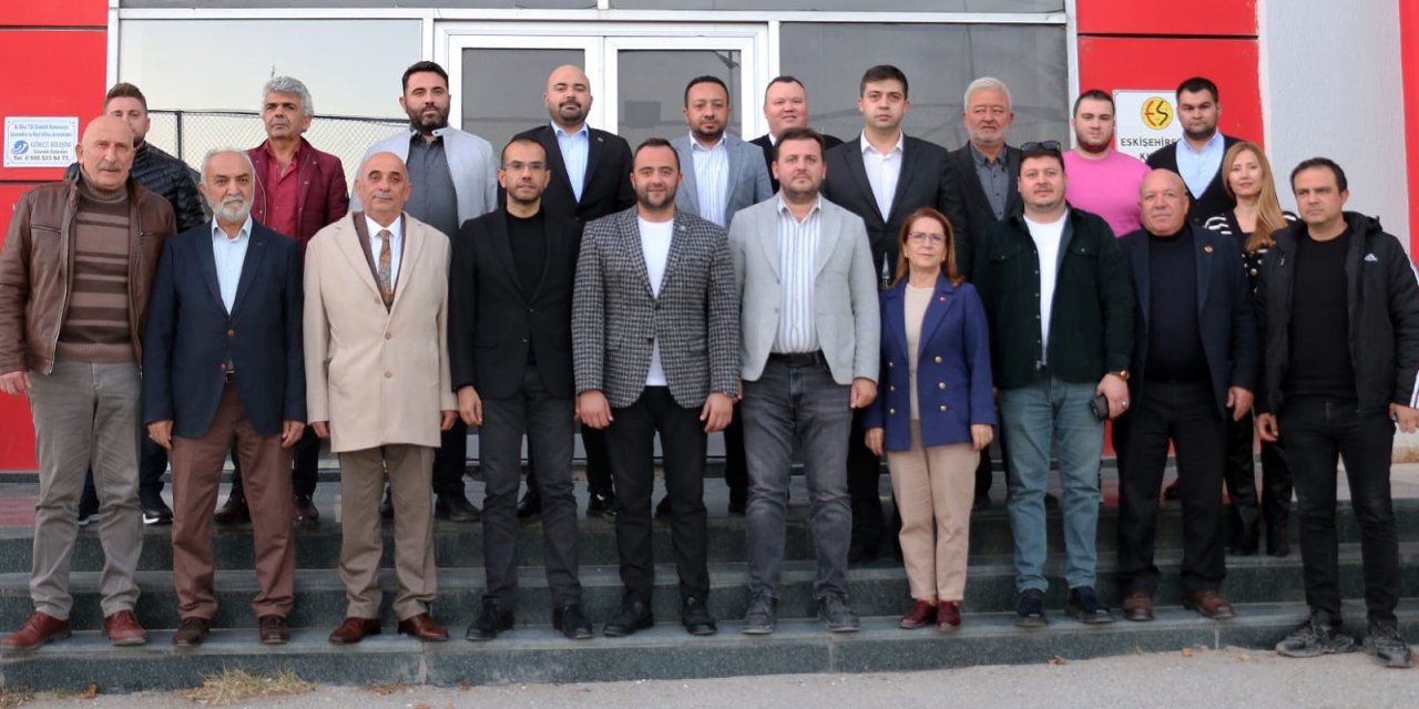 Meclis üyeleri Eskişehirspor için bir araya geldi