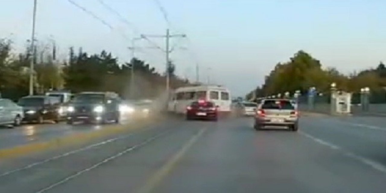 Eskişehir'de tramvay yolunda kaza