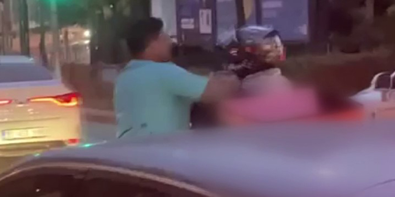 Eskişehir'de trafik magandası motokuryeyi yumrukladı