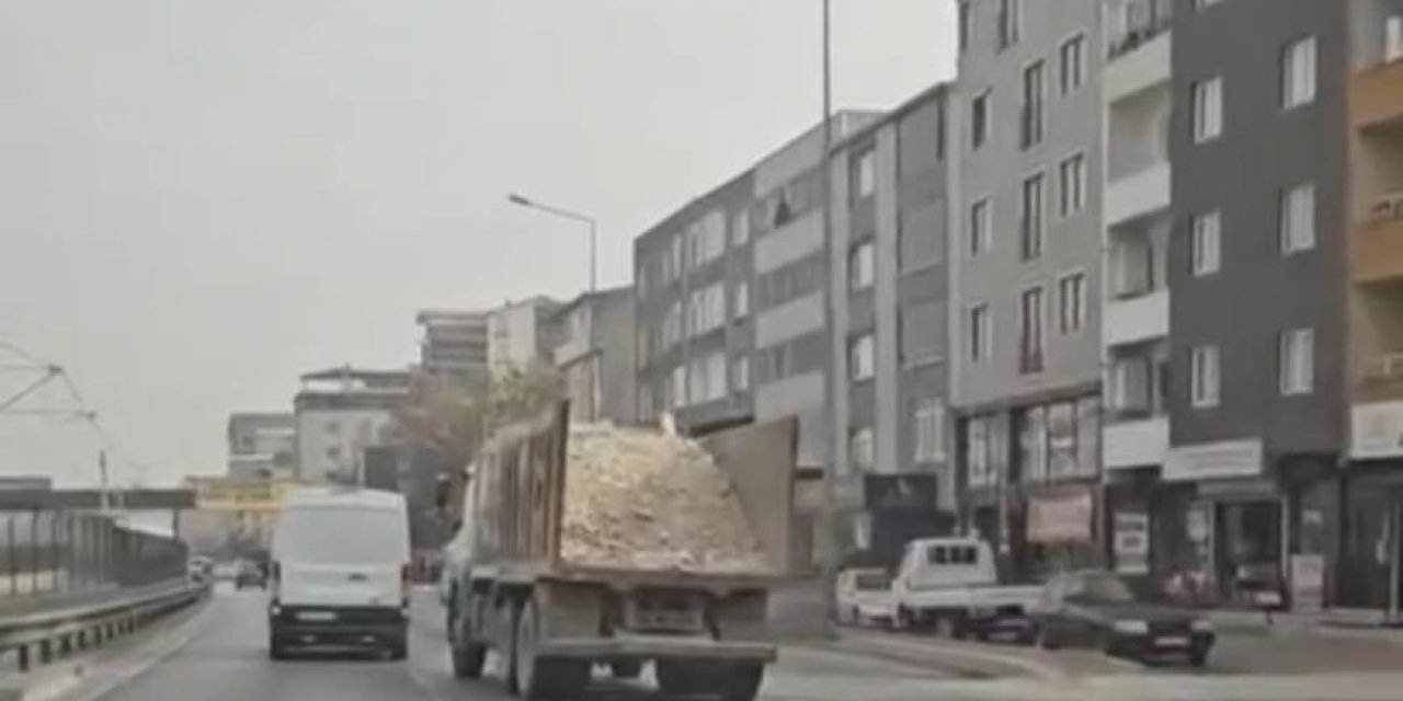 Trafiği tehlikeye atan sürücüye ceza yazıldı