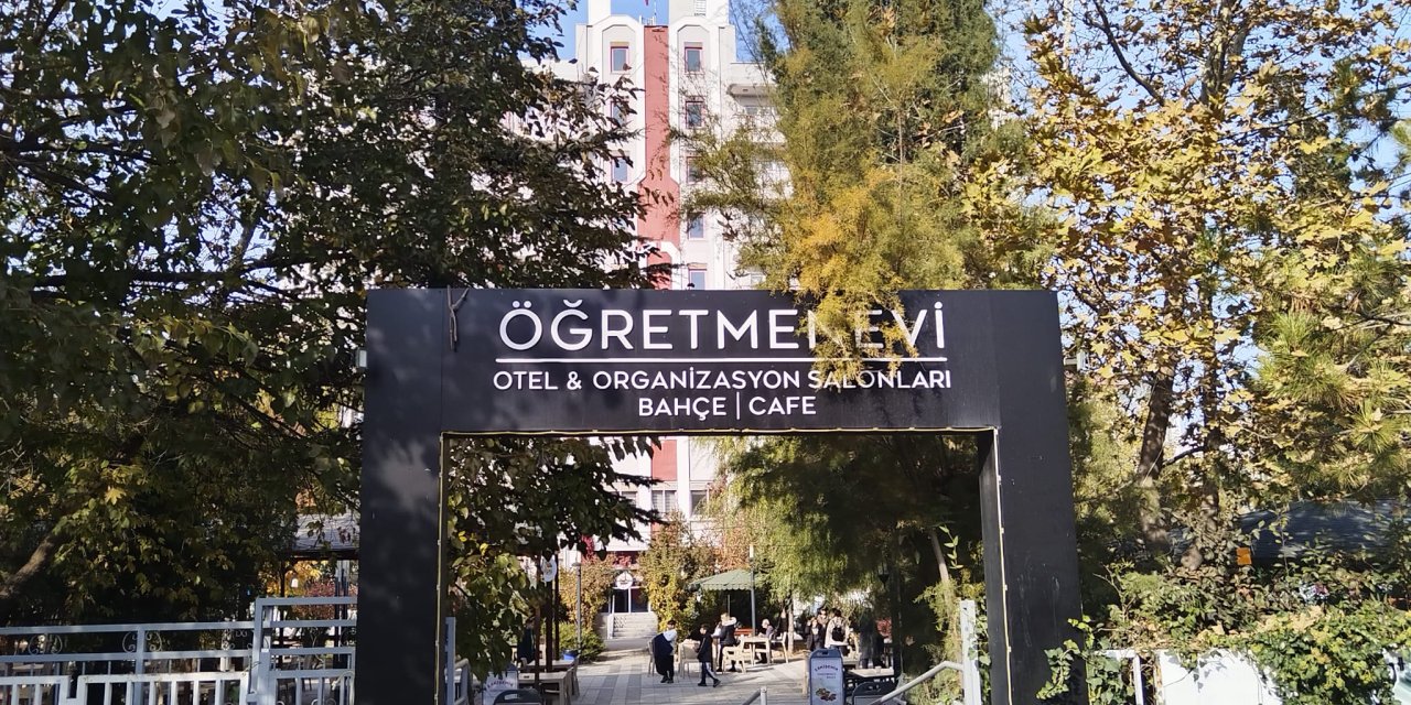 Öğretmenevi müdüründen açıklama var da sorulara yanıt yok