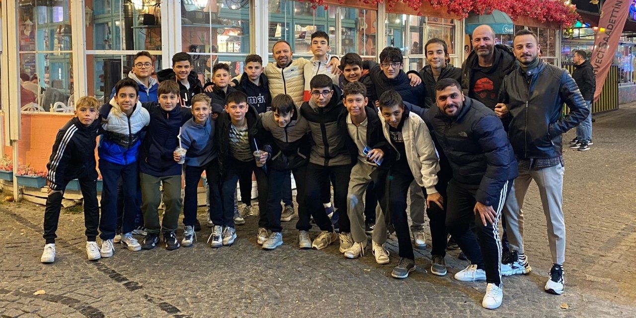 Eskişehir'de Play-Off’u kutladılar