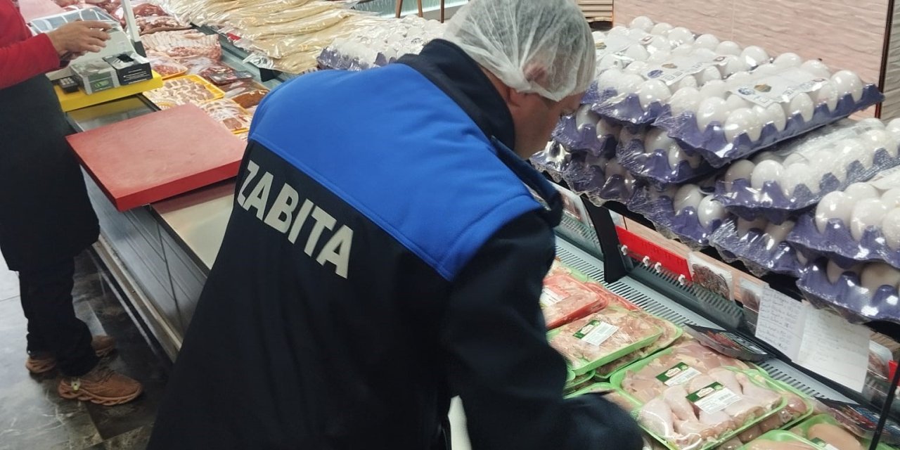 Zabıta ekiplerinden  kasap ve marketlerde denetim