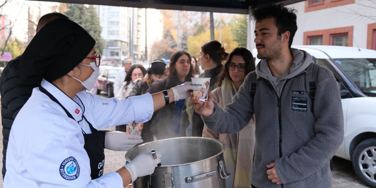 Eskişehir'de öğrencileri sevindirecek özel uygulama