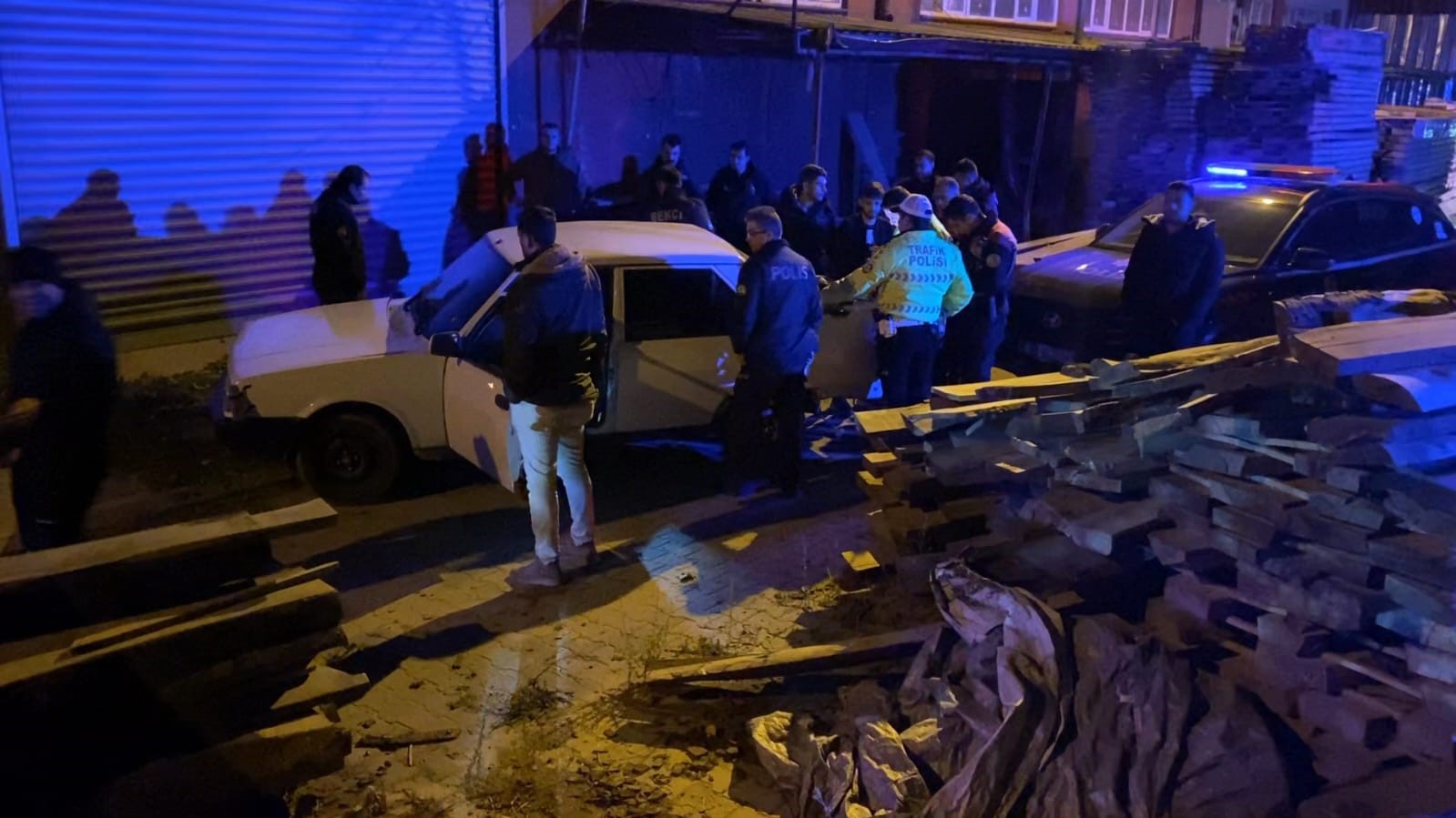 Polisten kaçan ehliyetsiz sürücü 58 bin lira ceza yedi