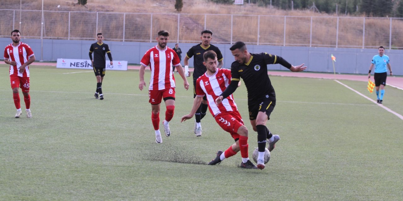 Eskişehirspor'da yetişen oyuncular Es-Es'e rakip oluyor