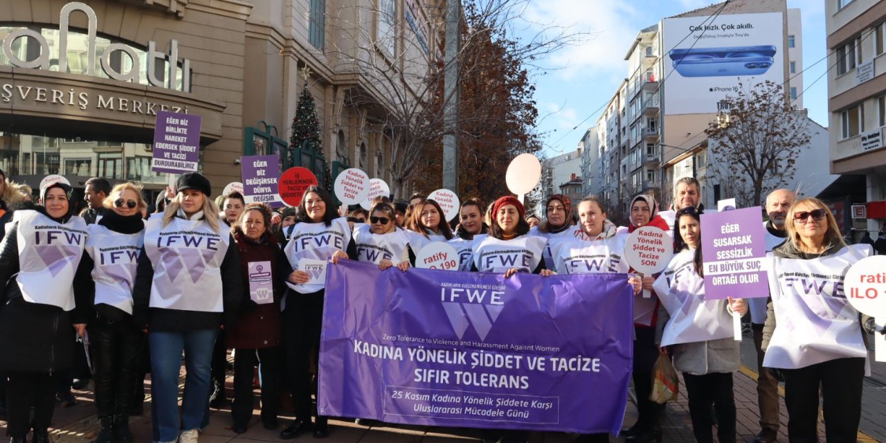 “Şiddet insanlık onuruna en büyük ihanettir”