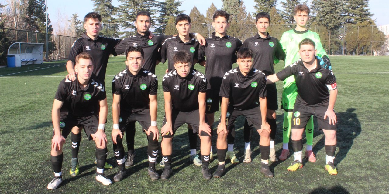 DSİ Bentspor zirvede tek başına