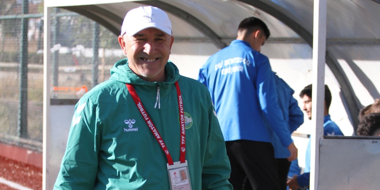 Alkışlar Metin Aldemir’e
