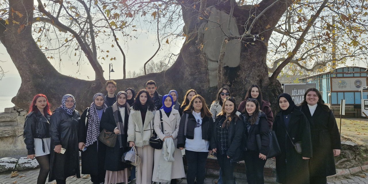 Bursalı gençler Eskişehir’de eşsiz bir gün geçirdi