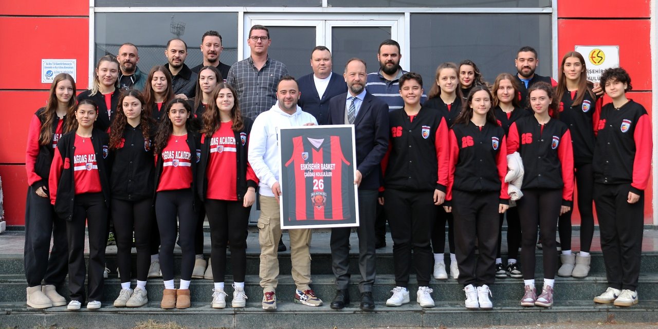 Çağdaş Kolejliler’den ziyaret