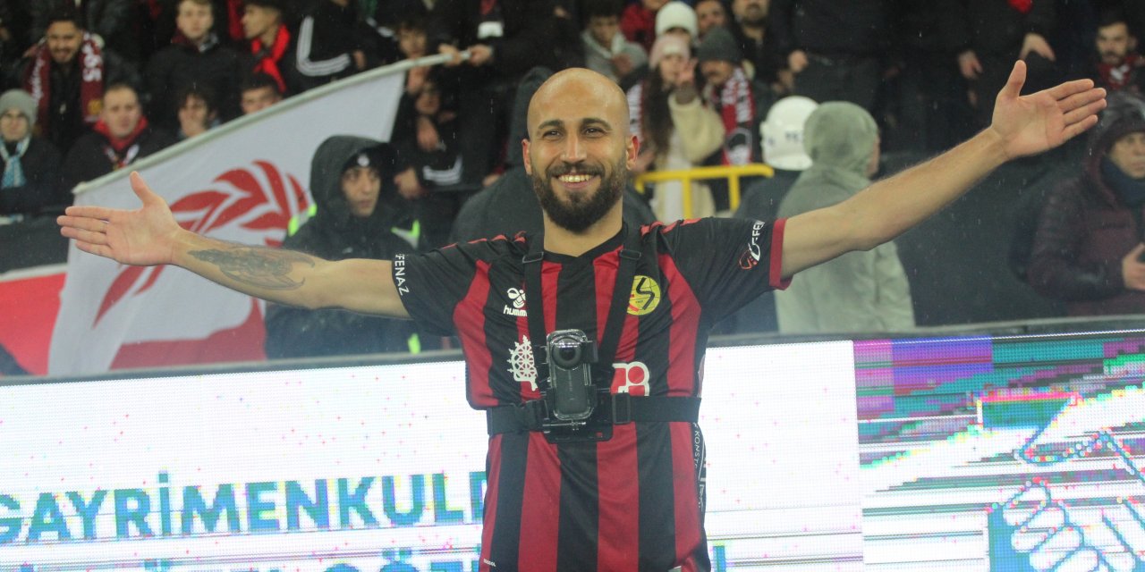 Alkışlar Sertaç Kayatekin'e