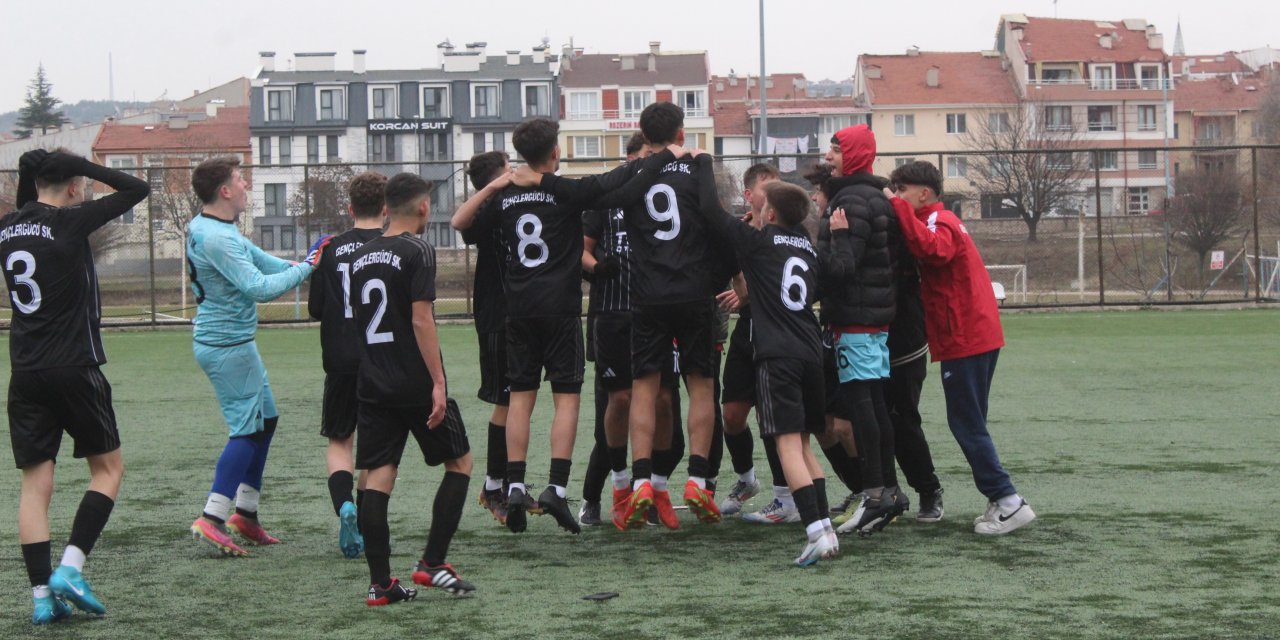 Gençlergücü’nde Play-Off hesapları