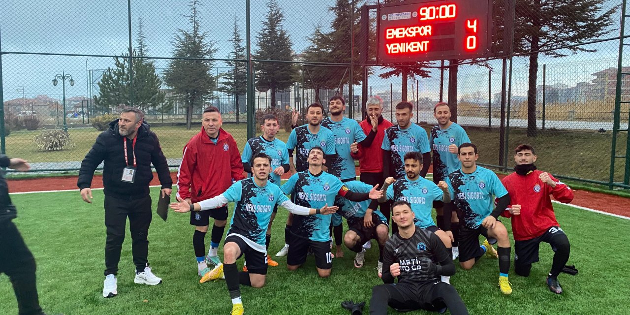 Emekspor’un Play-Off inadı