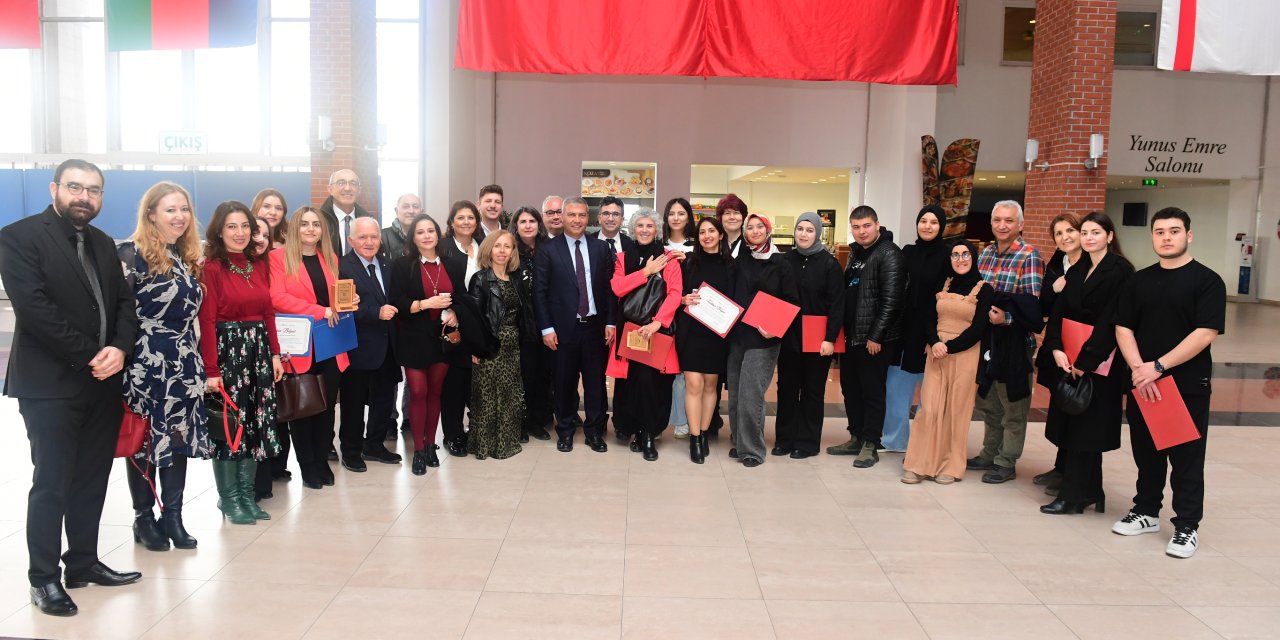 Prof. Dr. Yahya Özsoy Toplum Hizmetleri Ödül Töreni düzenlendi