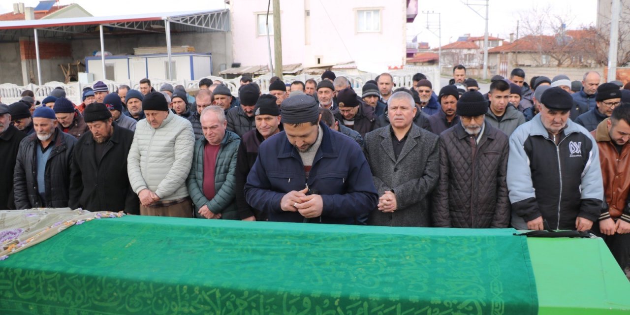 23 yaşındaki öğretmene acı veda