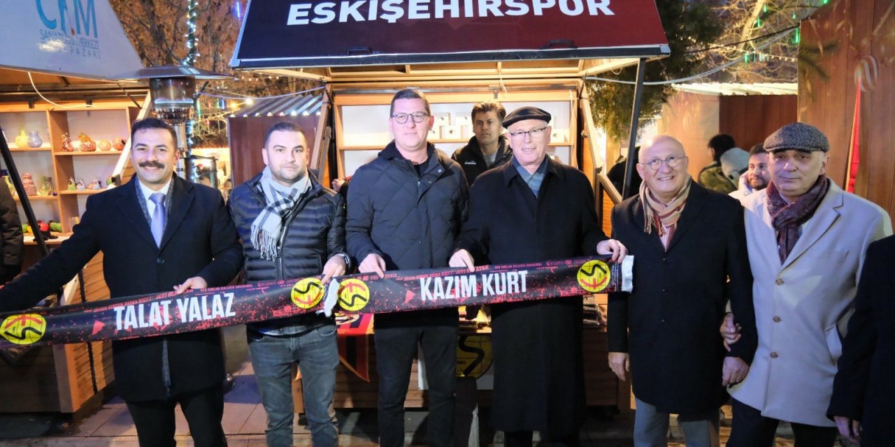 Rekorlu özel atkıya büyük ilgi