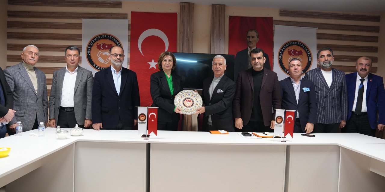 Başkan Ünlüce'den Eskişehir Dost Dernekler Federasyonu'na ziyaret