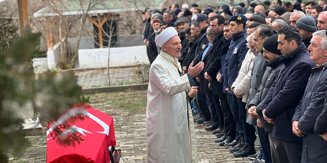 Jandarma Uzman Çavuş Kızılyar toprağa verildi