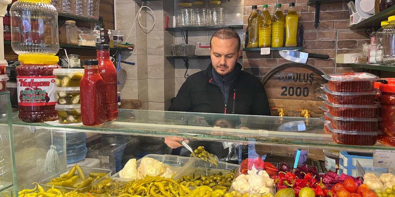 Hastalıktan korunmak isteyenler turşuya yoğun ilgi gösteriyor
