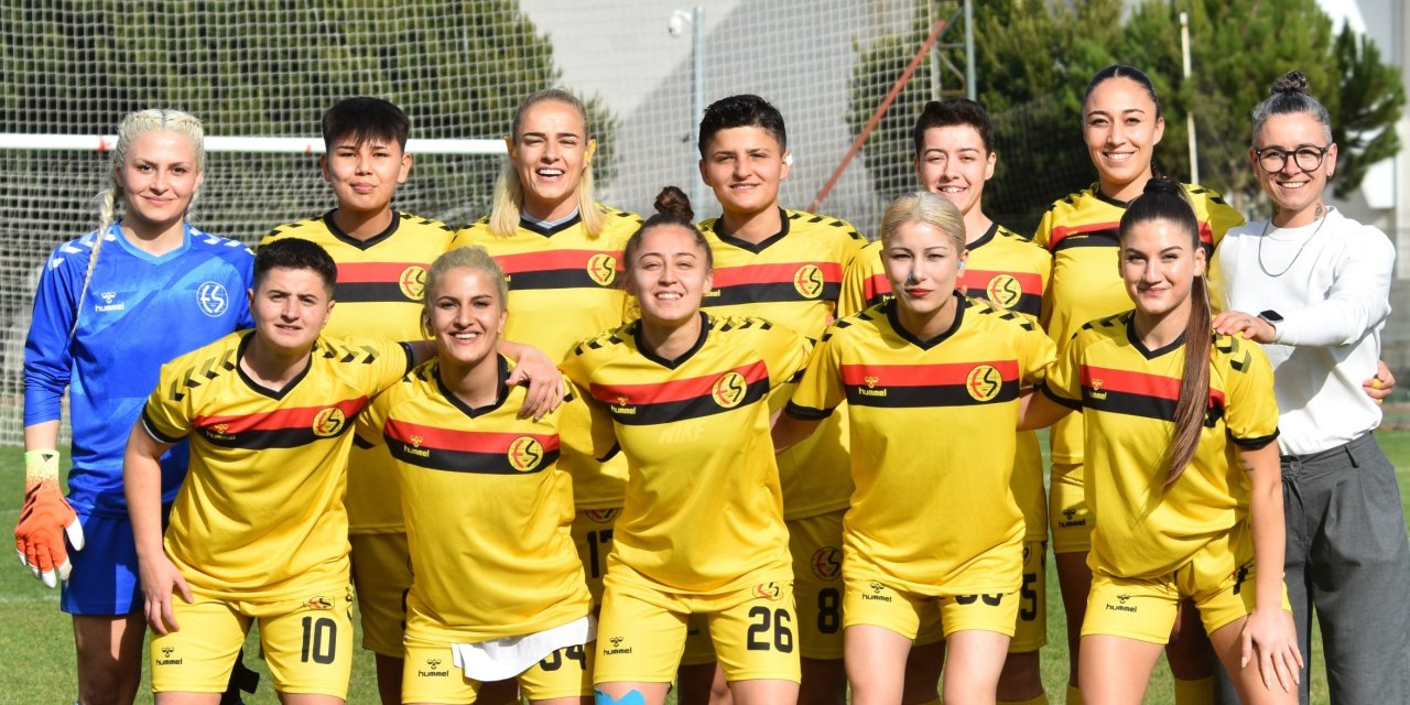 Eskişehirspor Kadın Futbol Takımı Çukurhisar’da oynayacak