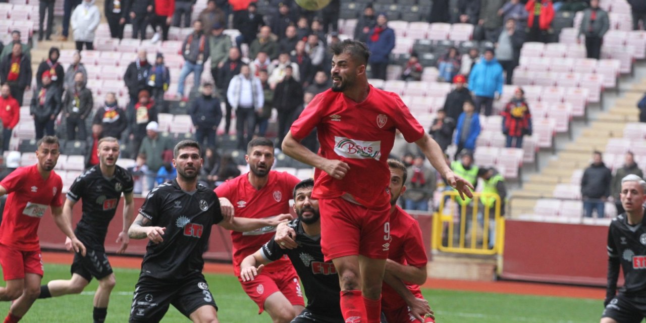 Sadece 3 puan sevindirdi