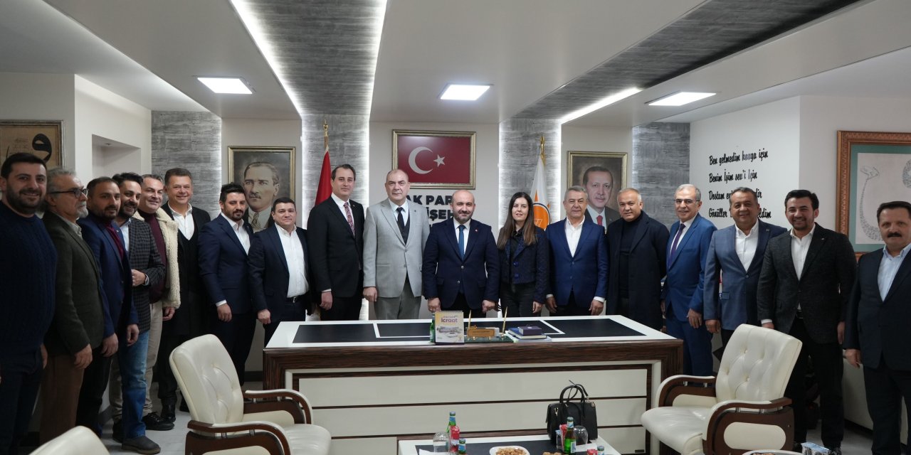 ESO heyeti Gürhan Albayrak'a ziyarette bulundu