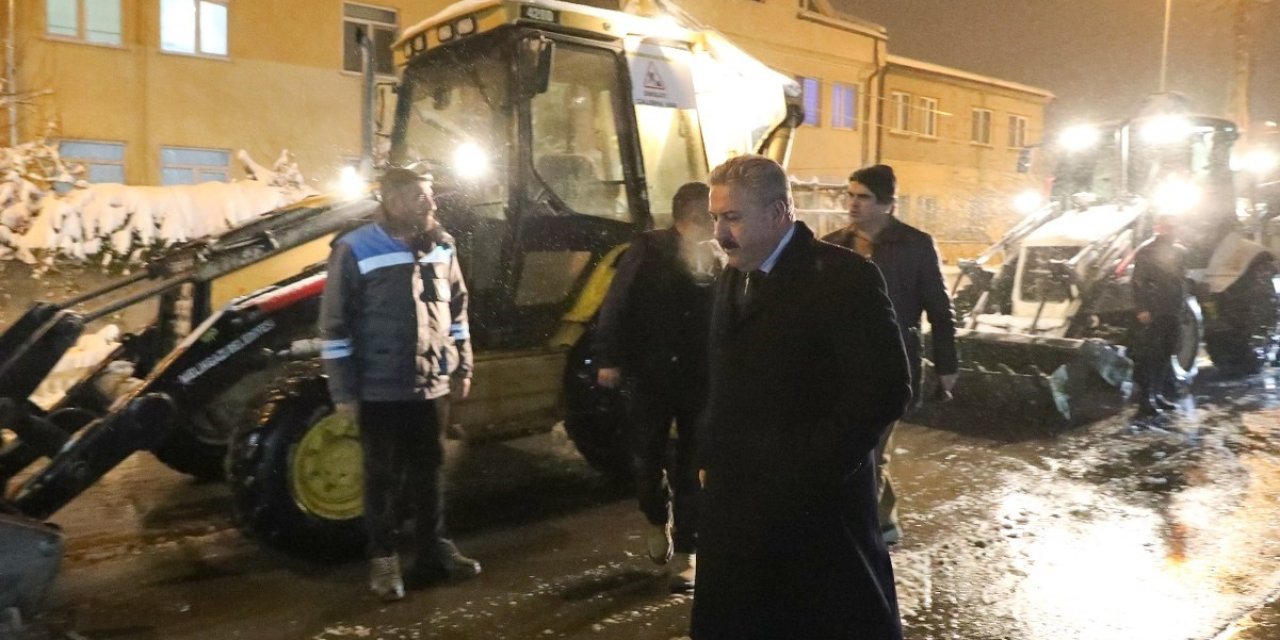 "Kış lastiğimiz olmadan trafiğe çıkmayalım"