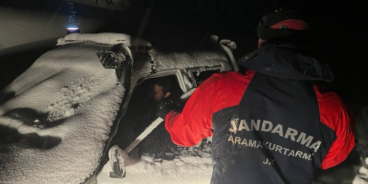24 saat sonra donmak üzereyken kurtarıldılar