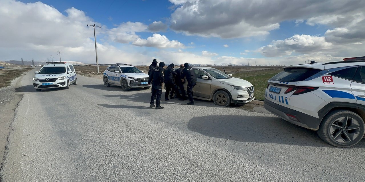 Konya'da polisten filmleri aratmayan kovalamaca