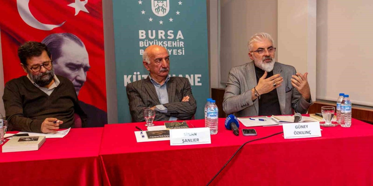 Usta yazarlar Nâzım’ı yazma serüvenlerini anlattı