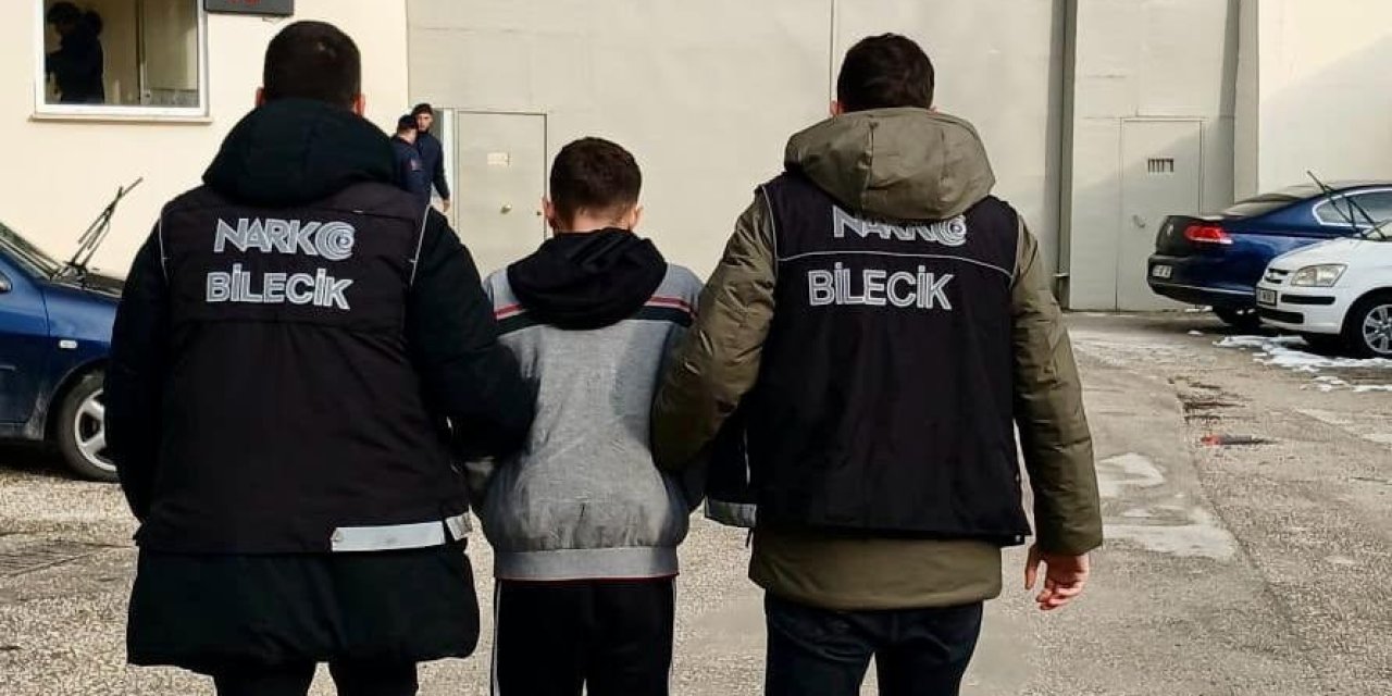 Bilecik'te zehir tacirlerine operasyon