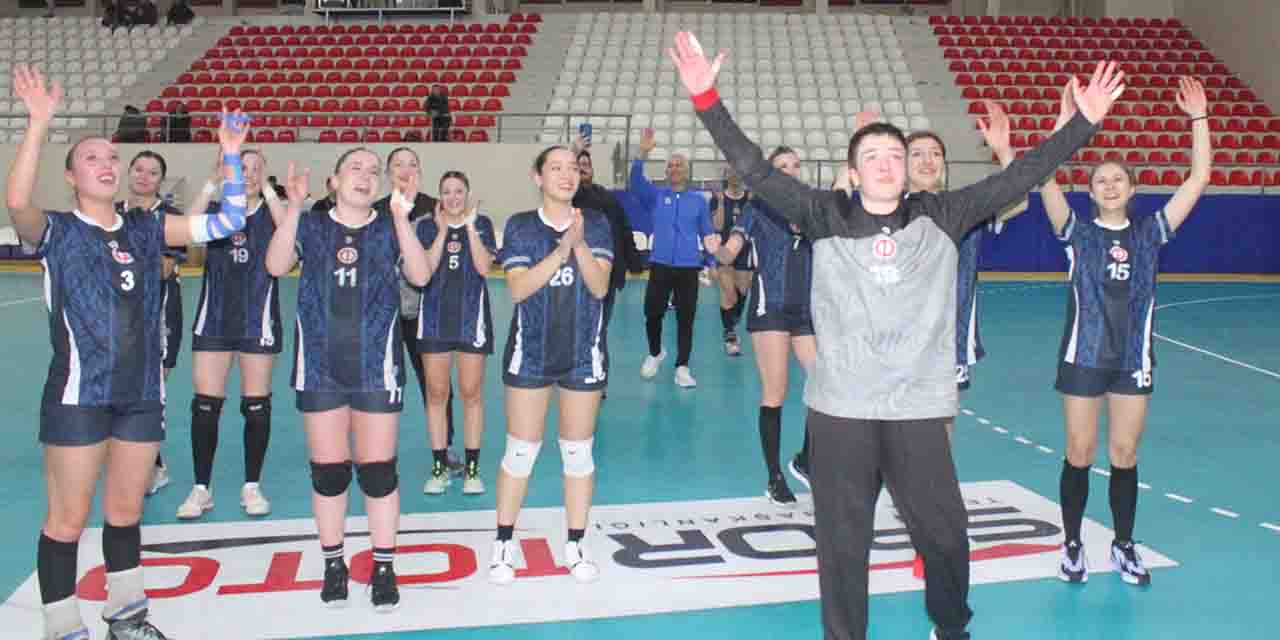 Meleklerimiz kazanmak istiyor