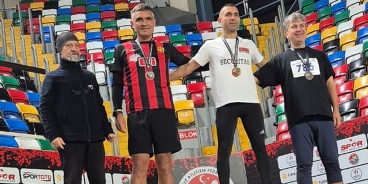 Eskişehirli sporcular madalyalara doymadı