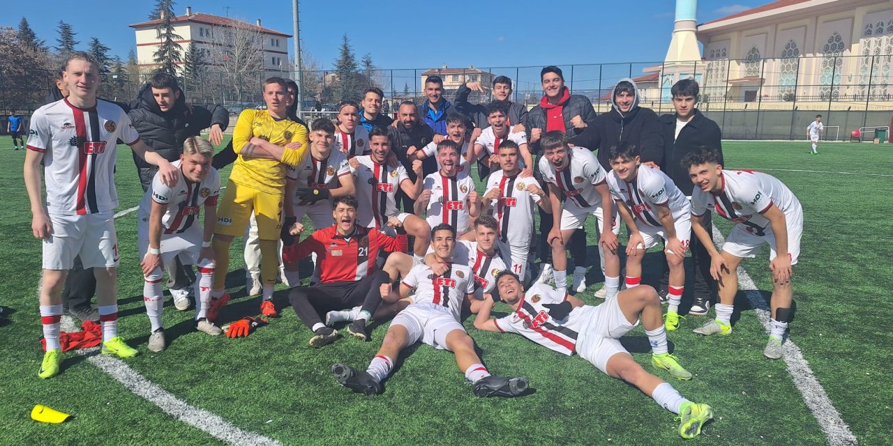 Es-Es gençleri Pendikspor’u mağlup etti