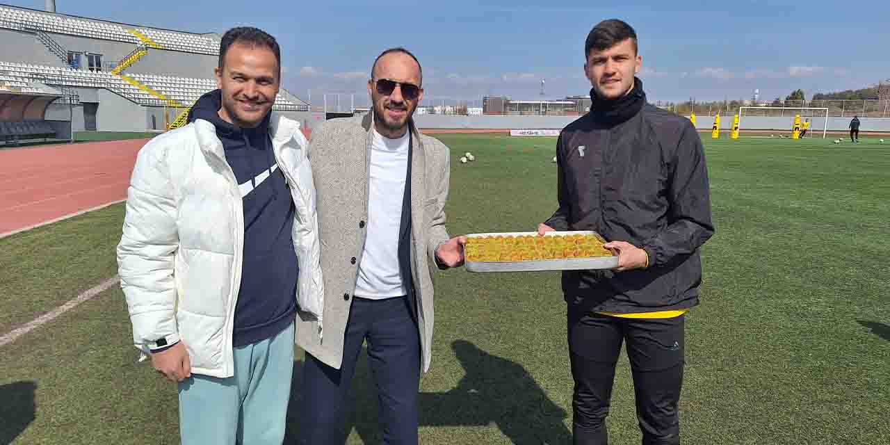 2 Eylülspor’a tatlı ziyaret